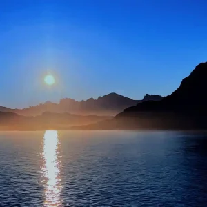 Sunrise Over The Mountains (Greenland Series) Crafted